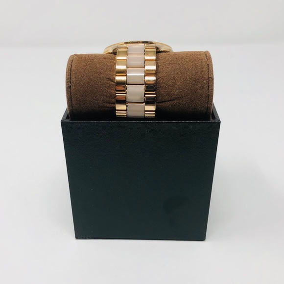 MICHAEL KORS GOLD WATCH WITH PINK ACCENTS - Picture 5 of 13